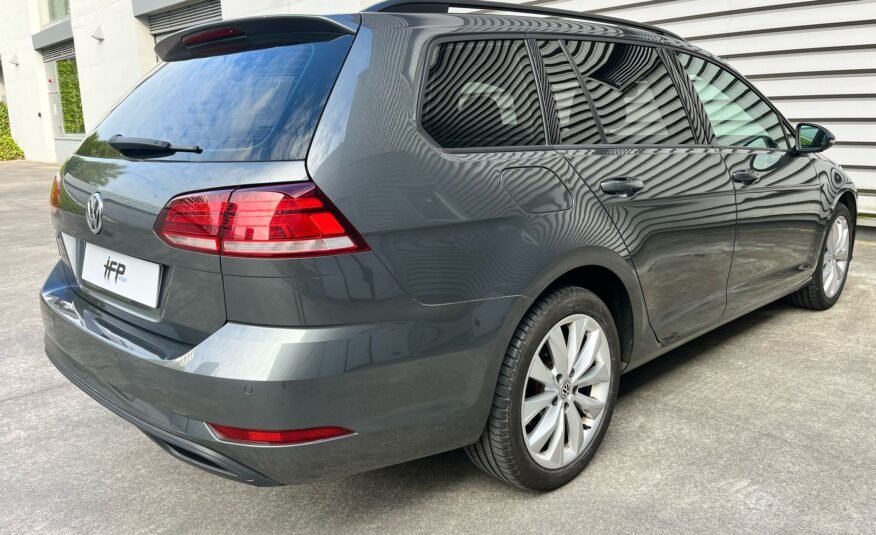 VOLKSWAGEN Golf Variant 1.6 Tdi Last Edition BMT