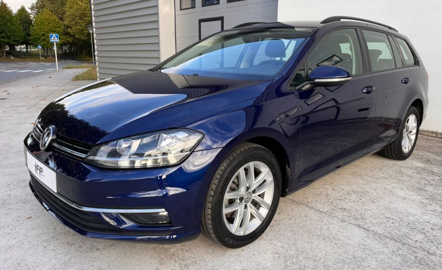 VOLKSWAGEN Golf Variant 1.6 TDI Advance BMT