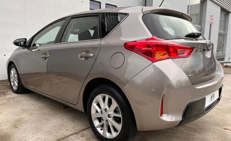 TOYOTA Auris 120D Active+ Look+ Comfort