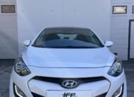 HYUNDAI i30 1.6 CRDi Tecno