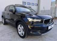 VOLVO XC 40 D3 Momentum Auto