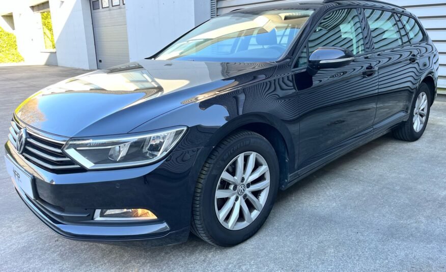 VOLKSWAGEN Passat Variant 2.0 TDI EDITION