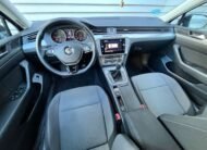 VOLKSWAGEN Passat Variant 2.0 TDI EDITION