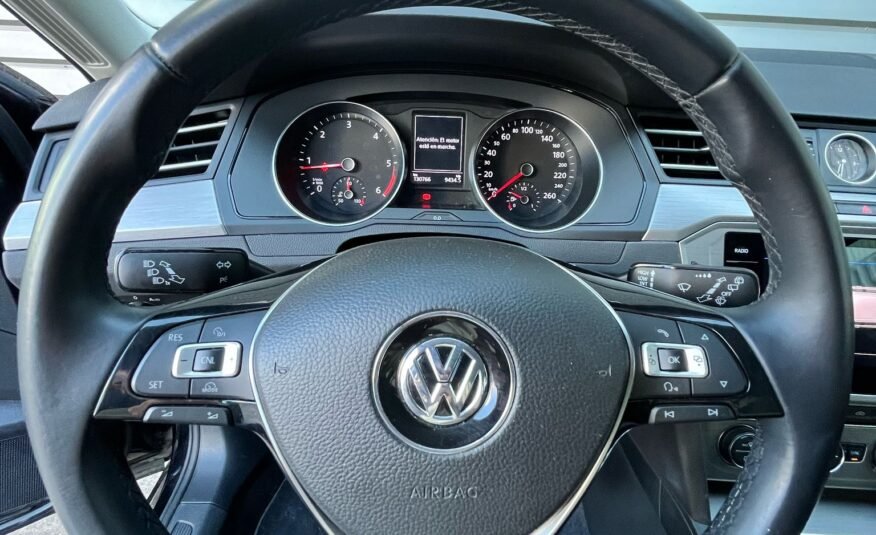 VOLKSWAGEN Passat Variant 2.0 TDI EDITION