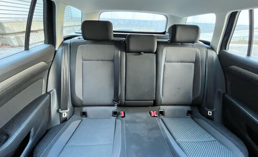 VOLKSWAGEN Passat Variant 2.0 TDI EDITION