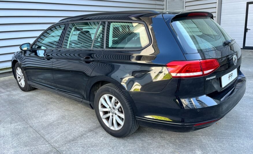 VOLKSWAGEN Passat Variant 2.0 TDI EDITION