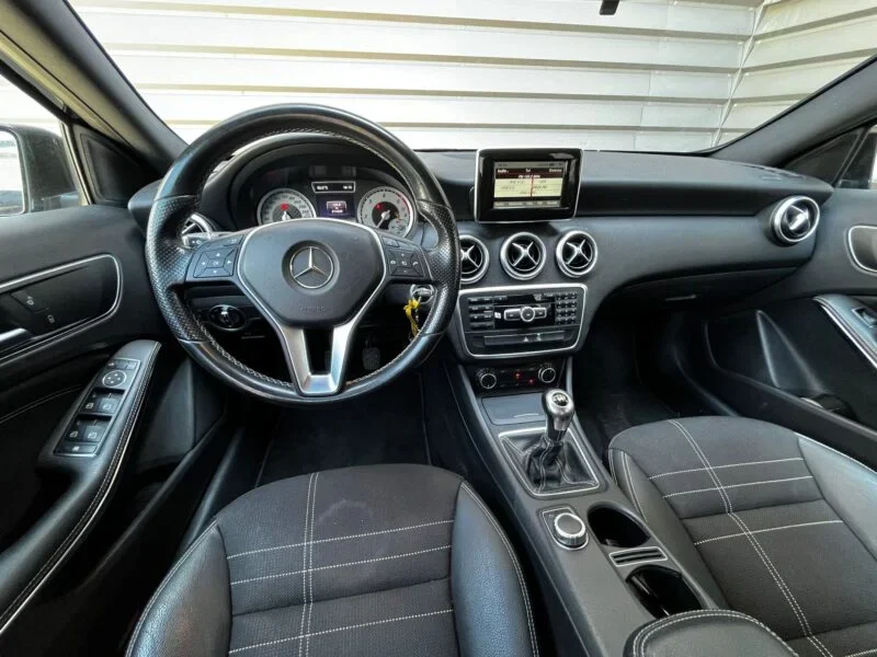 MERCEDES-BENZ CLASE A 200 CDI BLUE EFFICIENCY URBAN