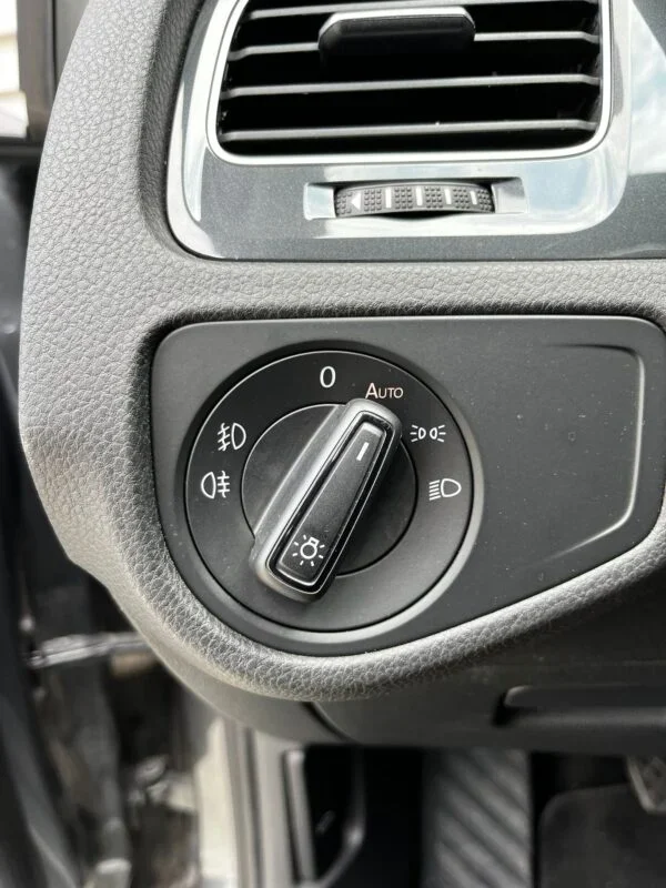 VOLKSWAGEN GOLF VARIANT 1.6 TDI LAST EDITION BMT