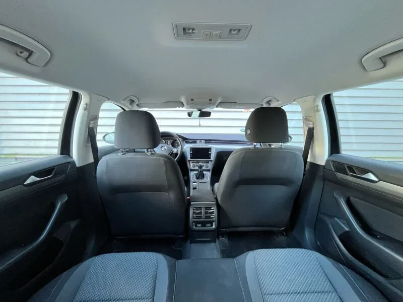 VOLKSWAGEN PASSAT VARIANT 2.0 TDI EDITION