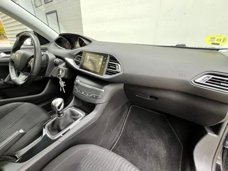 PEUGEOT 308 1.6 E-HDI ACTIVE