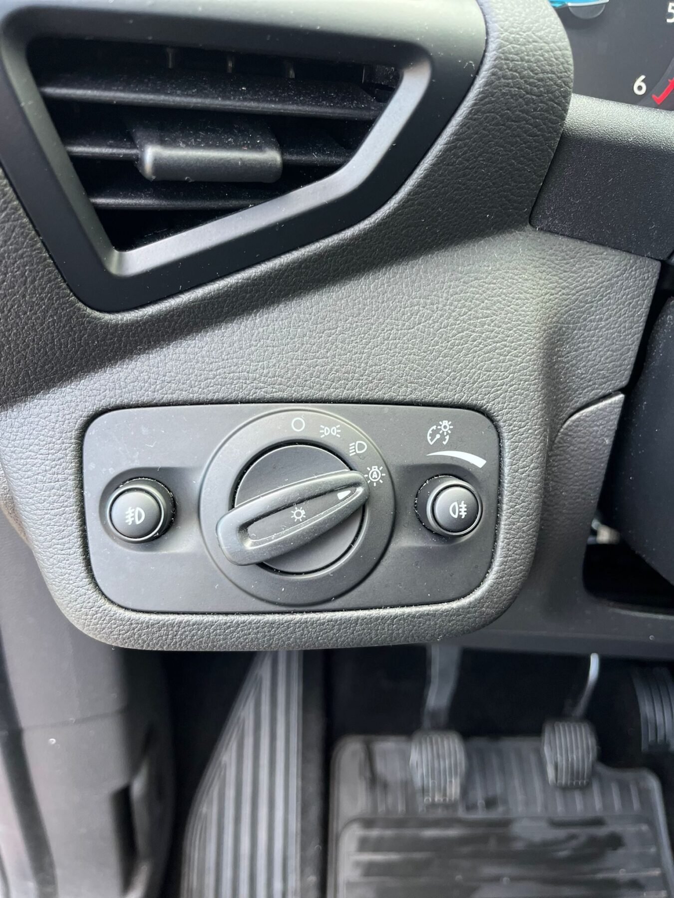 FORD GRAND C-MAX 1.5 TDCi Titanium