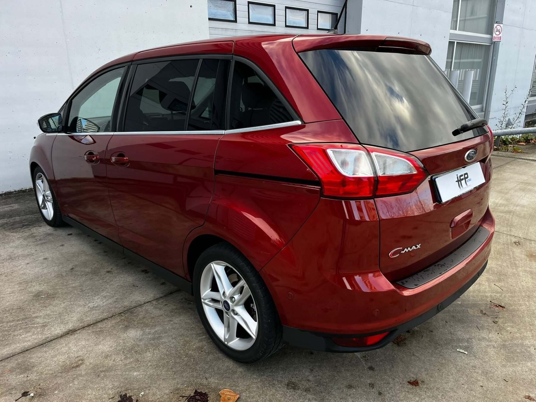 FORD GRAND C-MAX 1.5 TDCi Titanium
