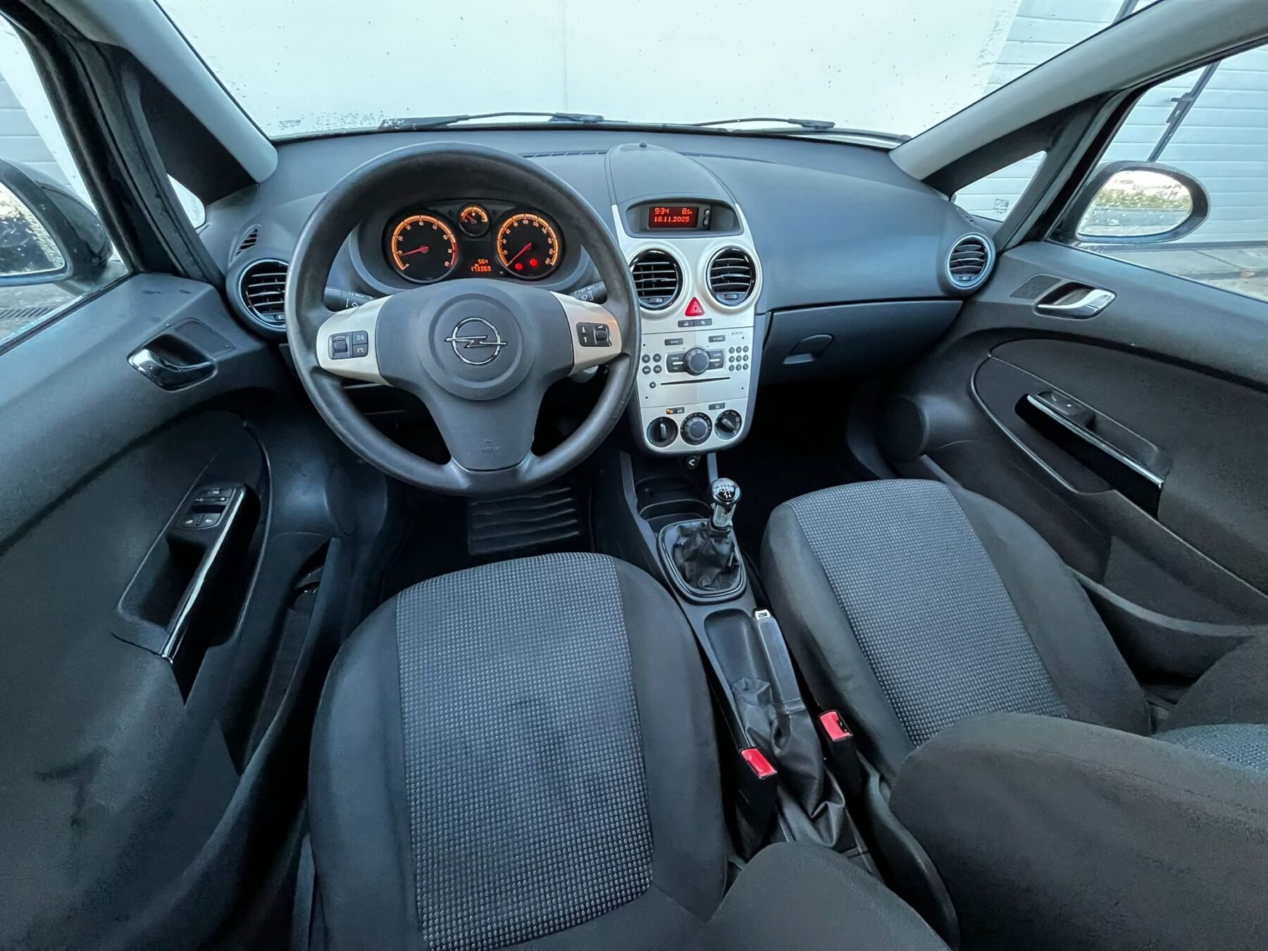 OPEL CORSA 1.2 Essentia