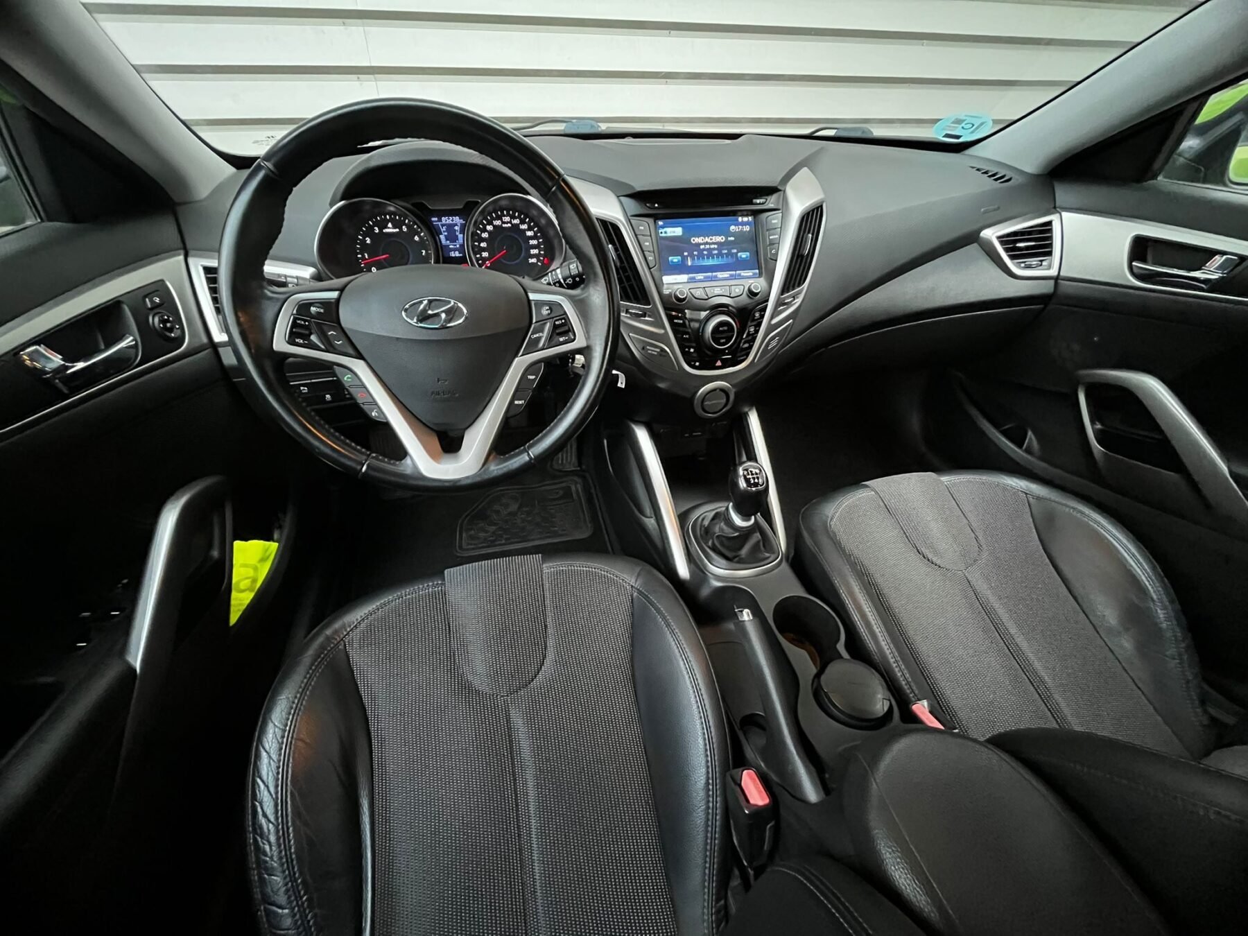 HYUNDAI VELOSTER 1.6 GDi Sport