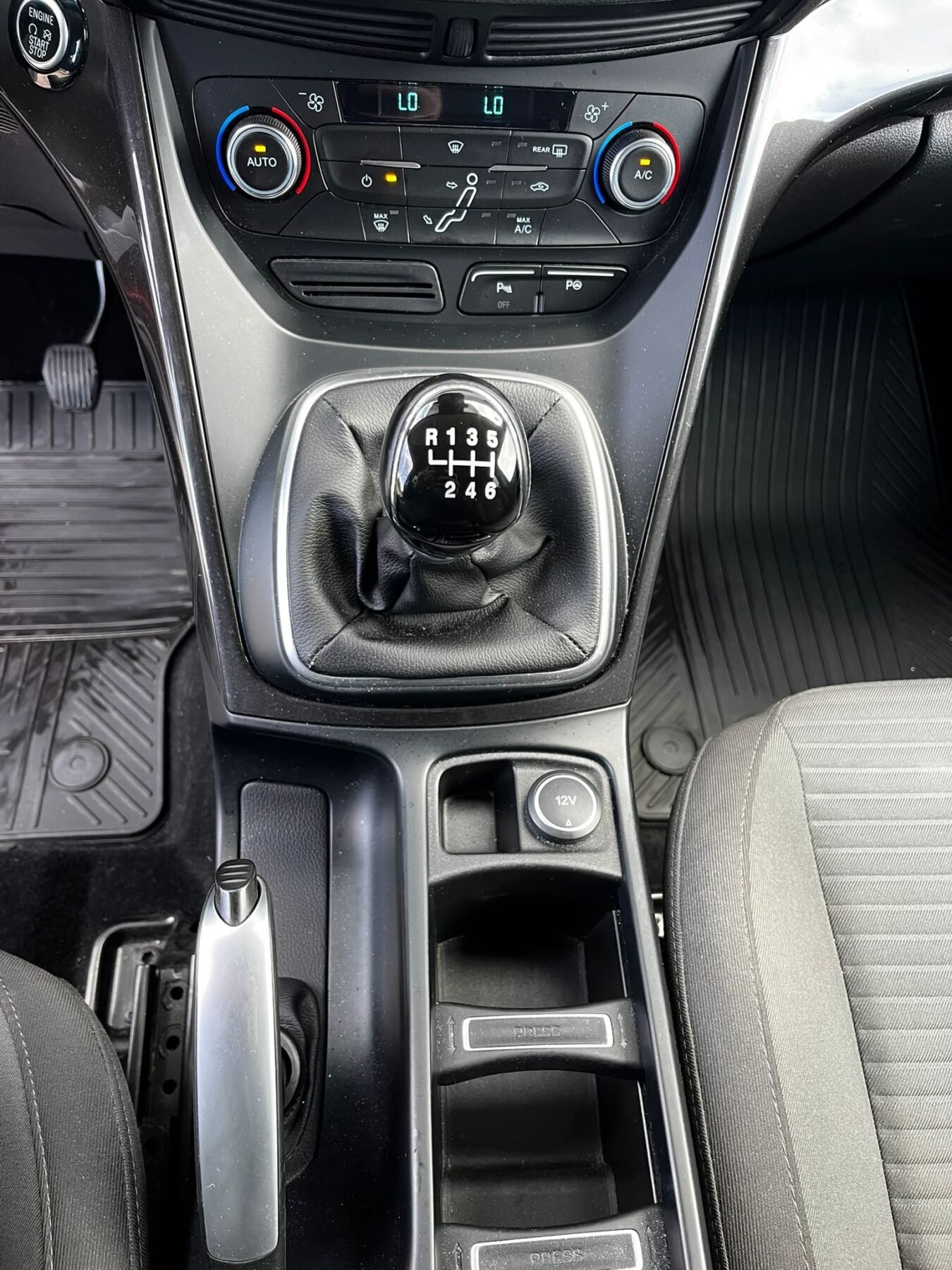 FORD GRAND C-MAX 1.5 TDCi Titanium