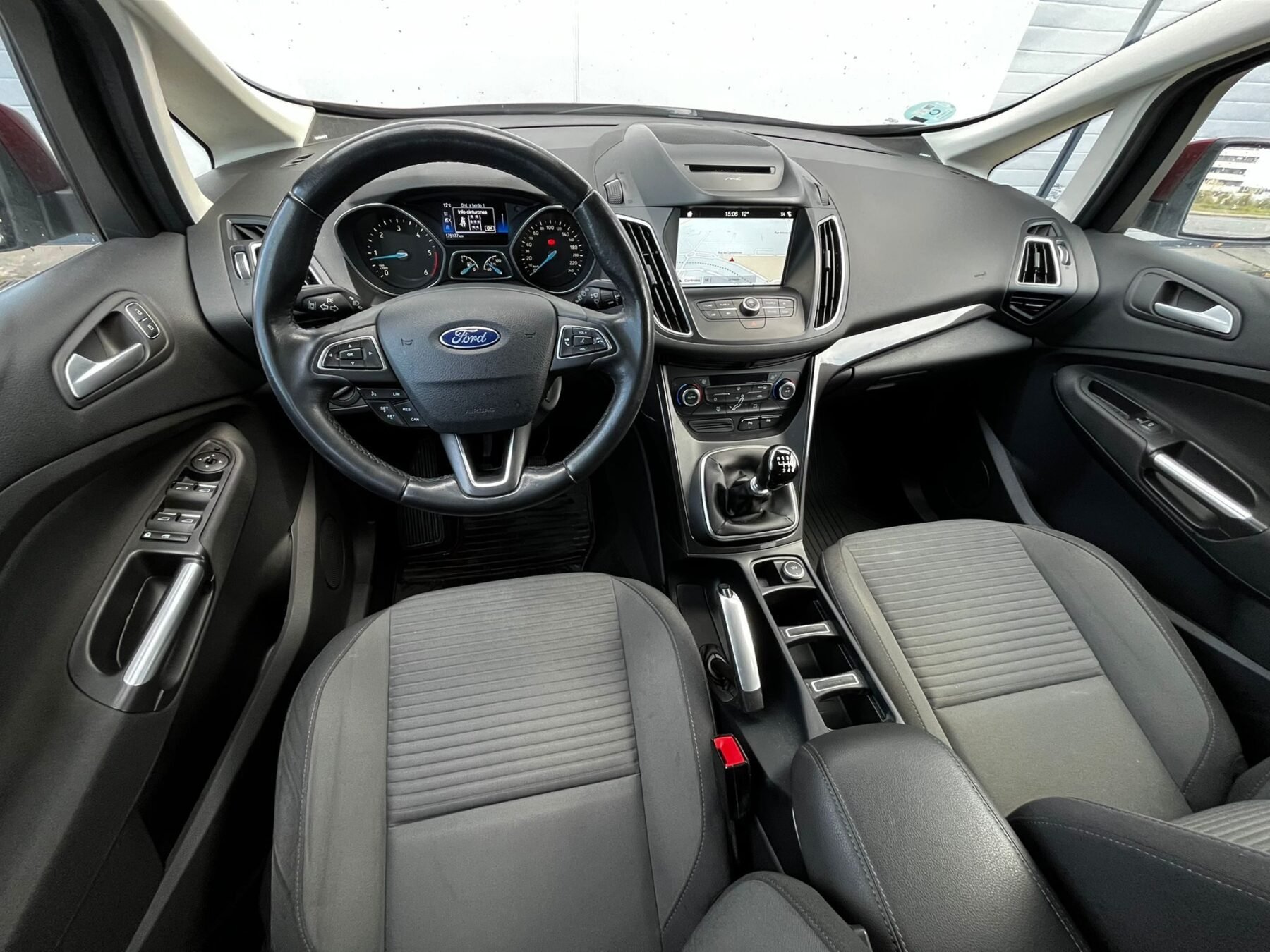 FORD GRAND C-MAX 1.5 TDCi Titanium