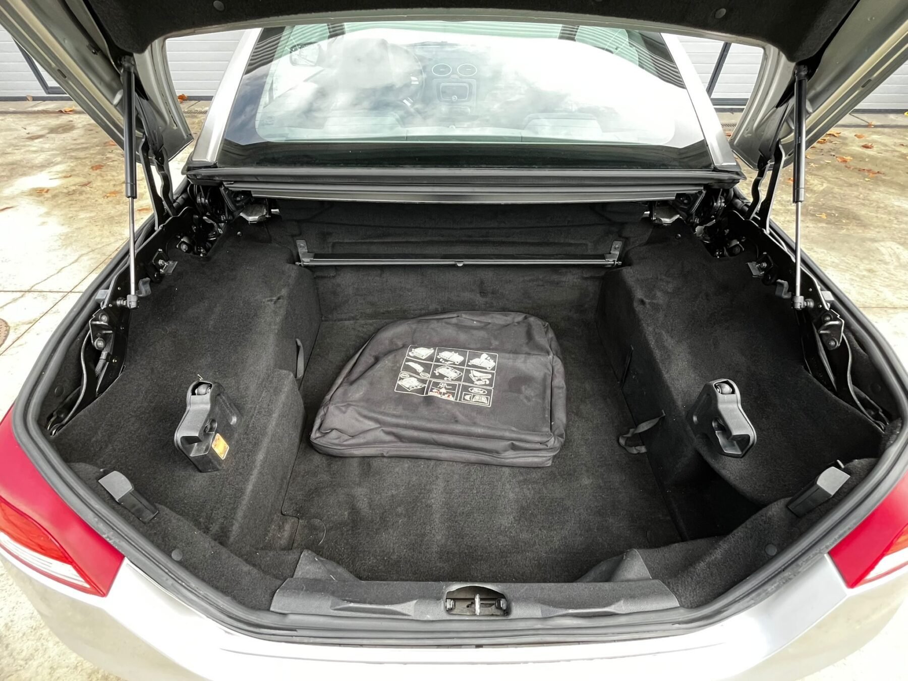 FORD FOCUS CC 2.0 TDCI TITANIUM