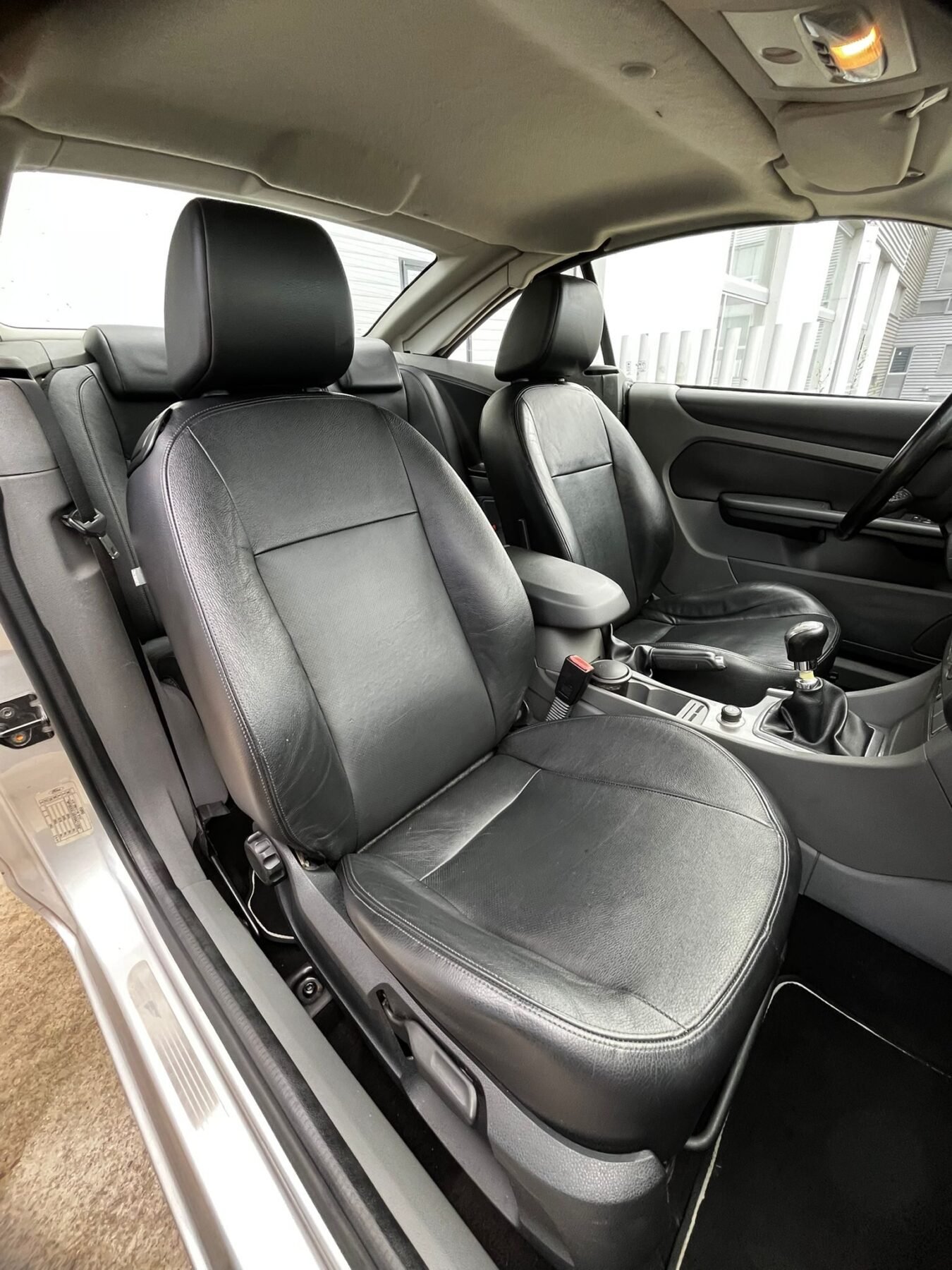 FORD FOCUS CC 2.0 TDCI TITANIUM