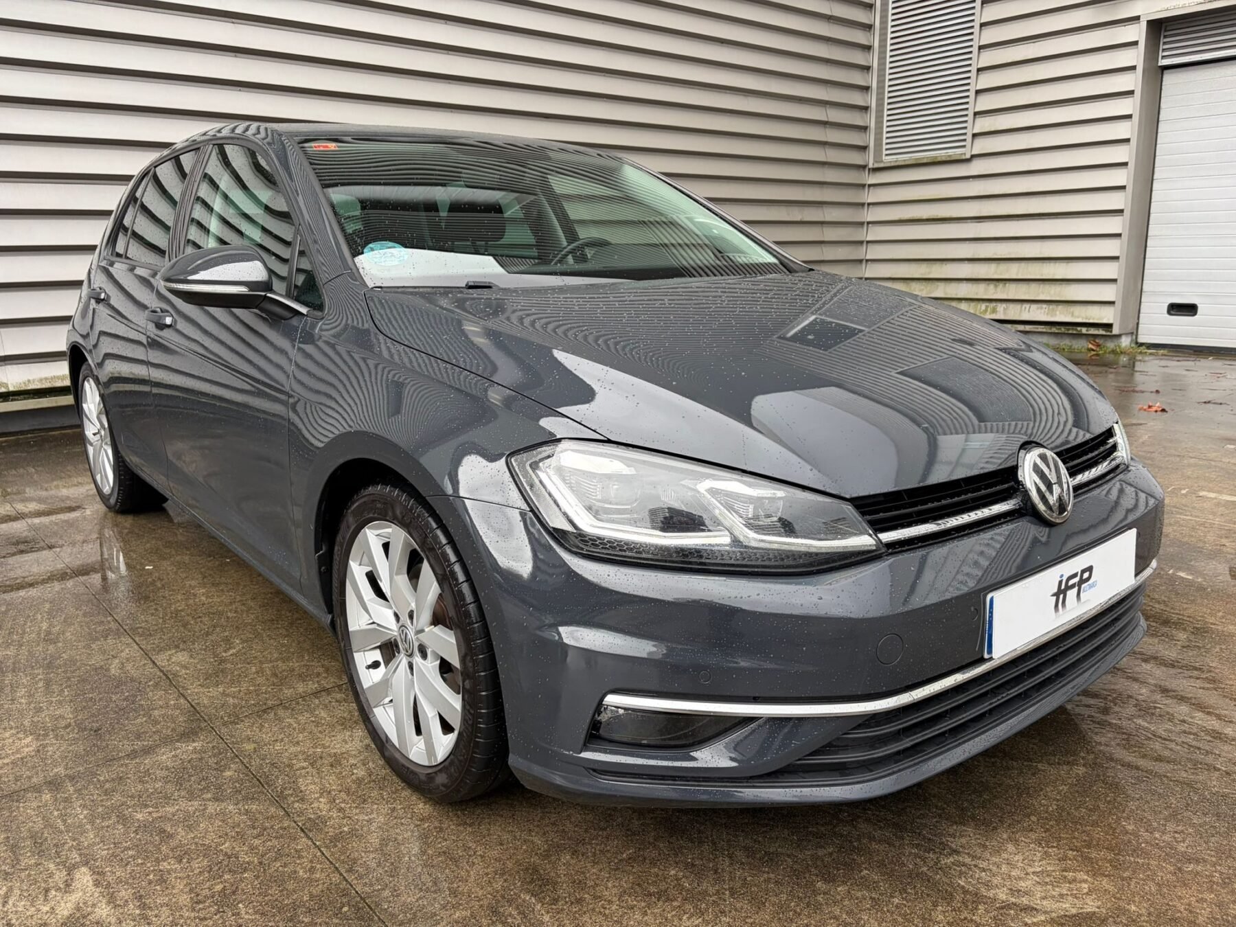 VOLKSWAGEN GOLF 1.0 TSi Sport