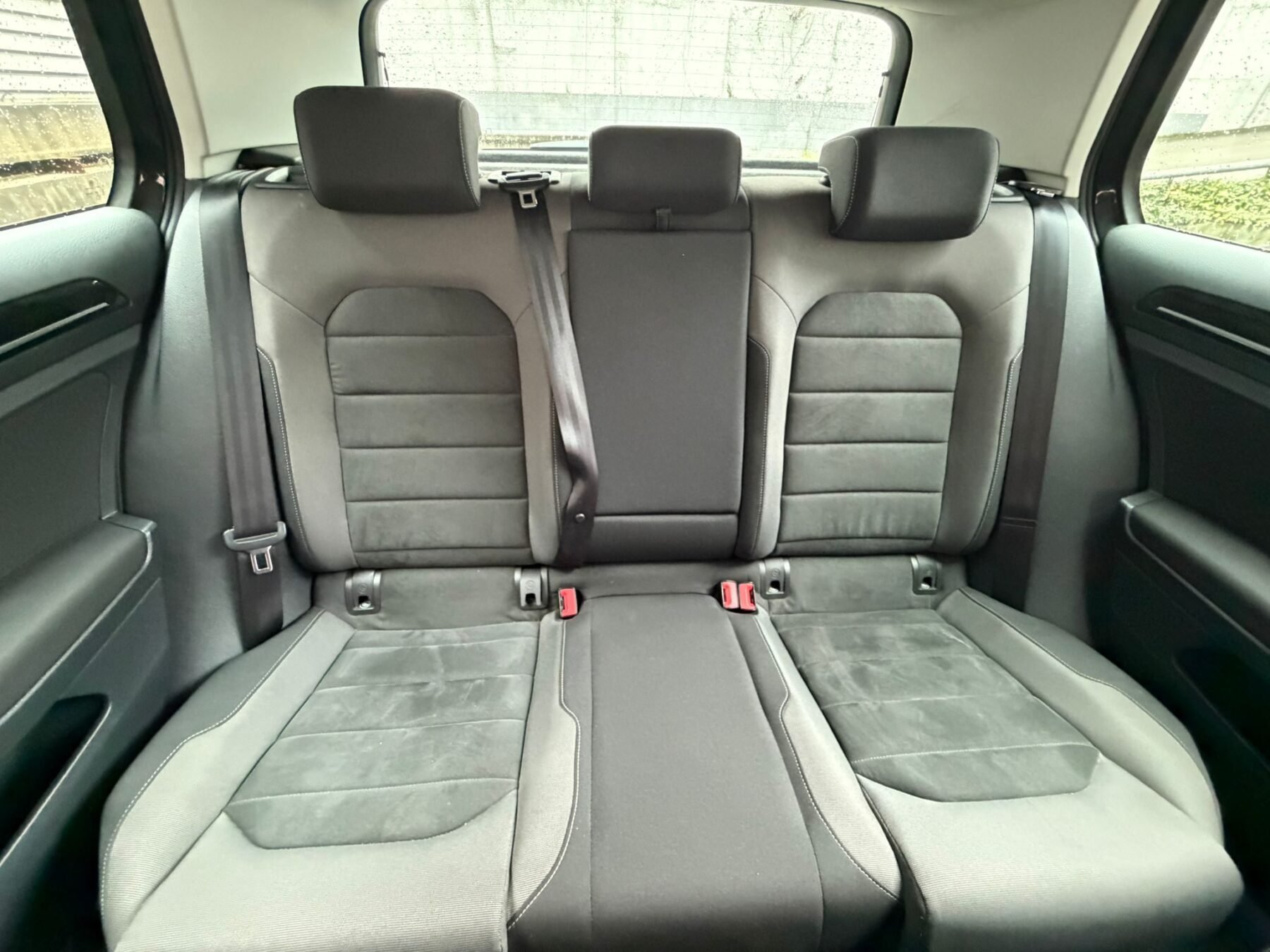 VOLKSWAGEN GOLF 1.0 TSi Sport