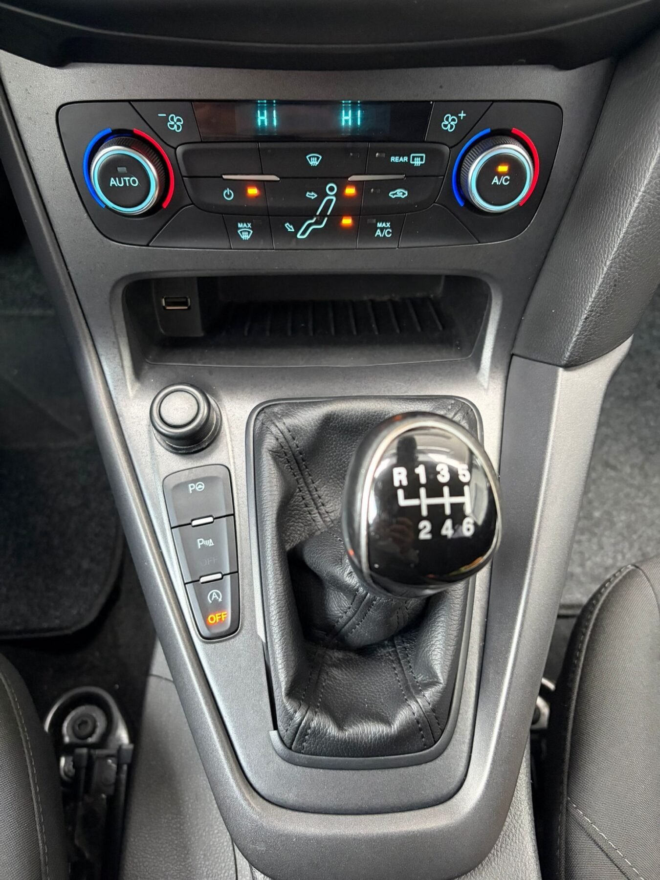 FORD FOCUS 1.0 Ecoboost TREND