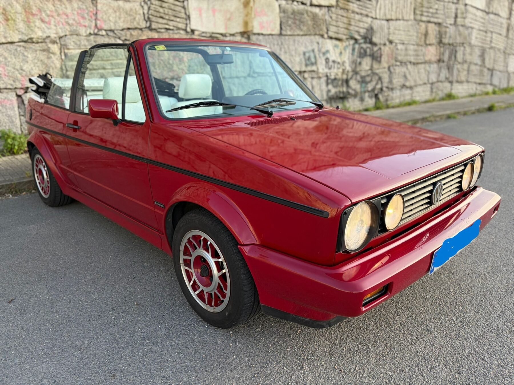 VOLKSWAGEN GOLF 1.8 Cabrio