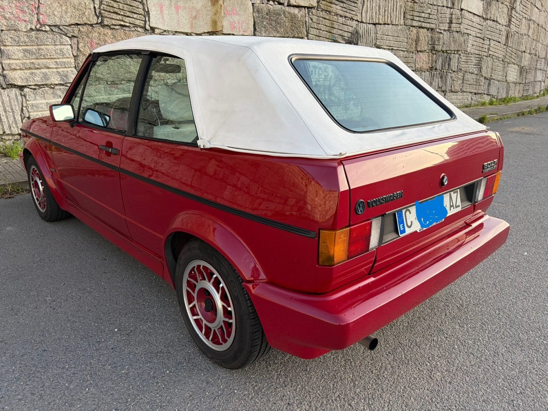 VOLKSWAGEN GOLF 1.8 Cabrio