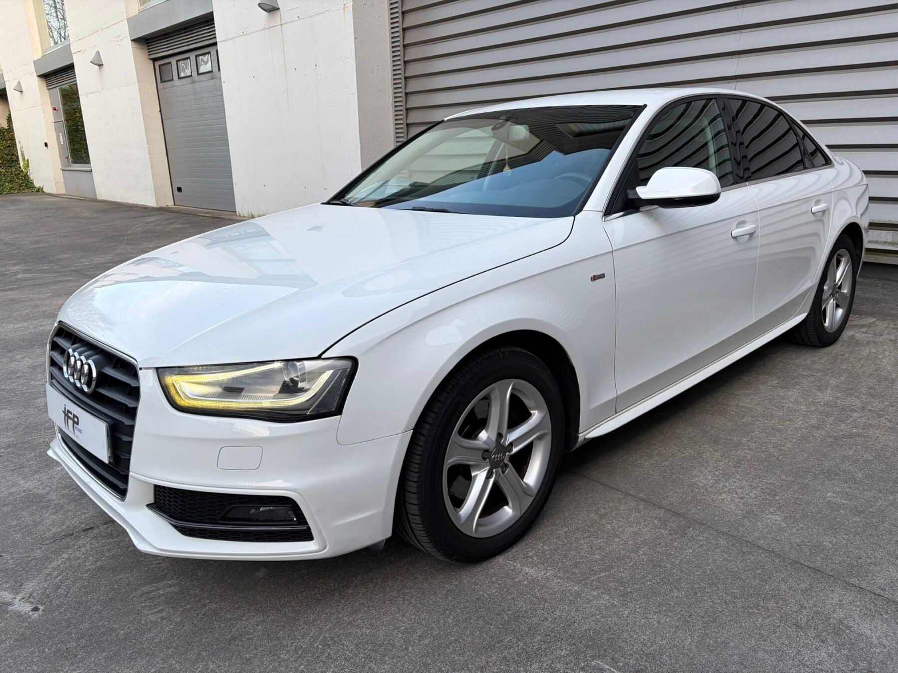 AUDI A4 2.0 TDi S-Line Edition