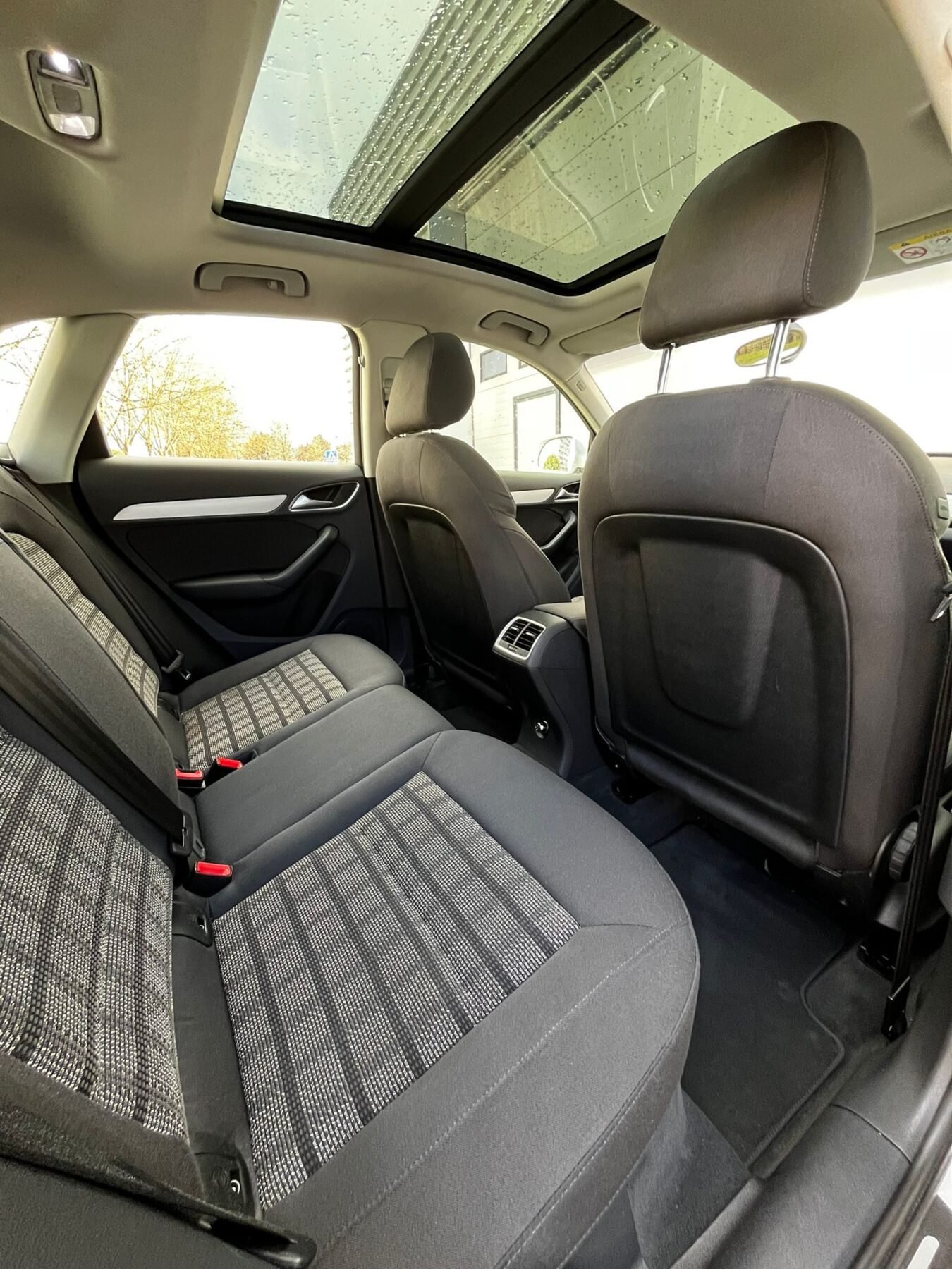 AUDI Q3 2.0 TDi Sport 