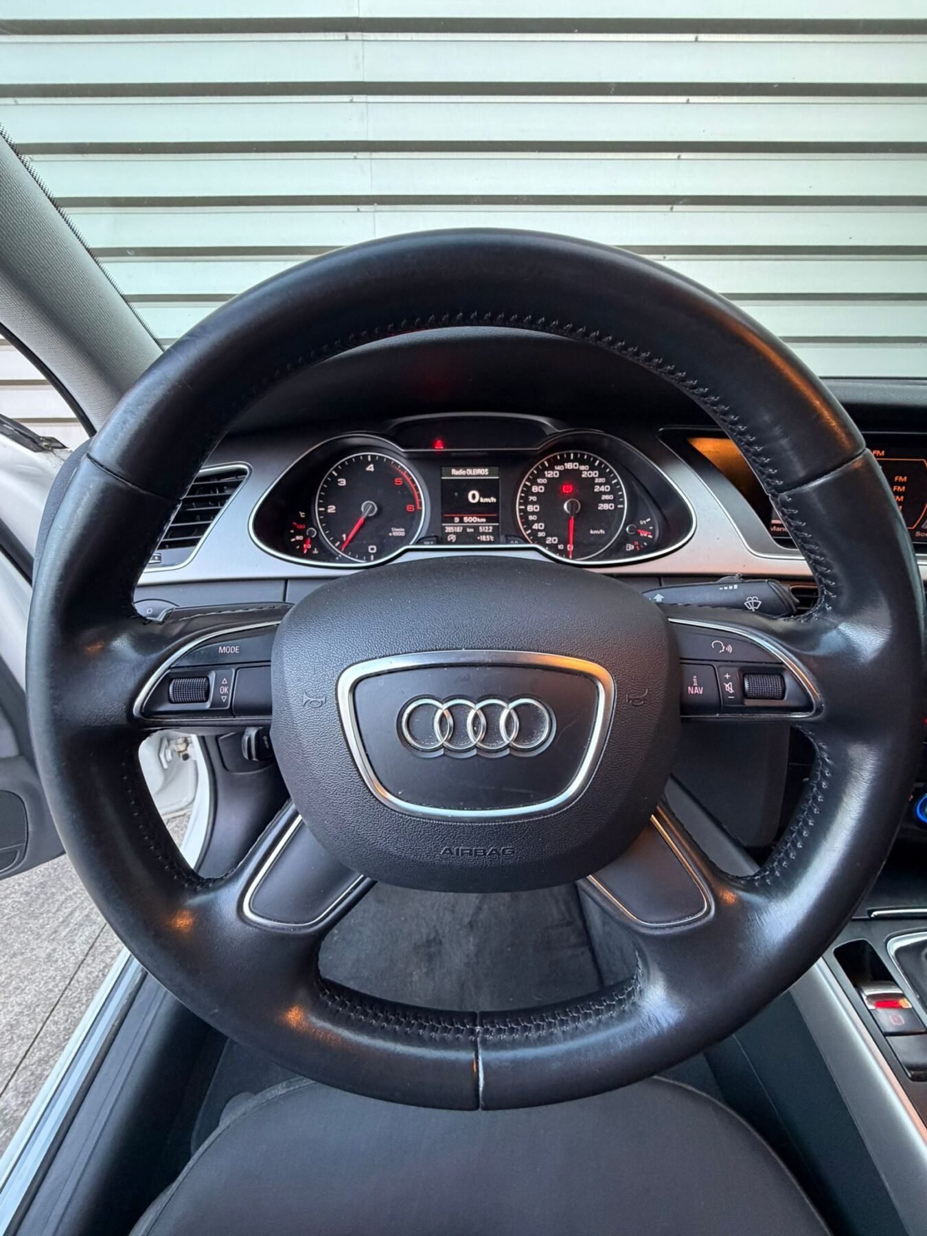 AUDI A4 2.0 TDi S-Line Edition