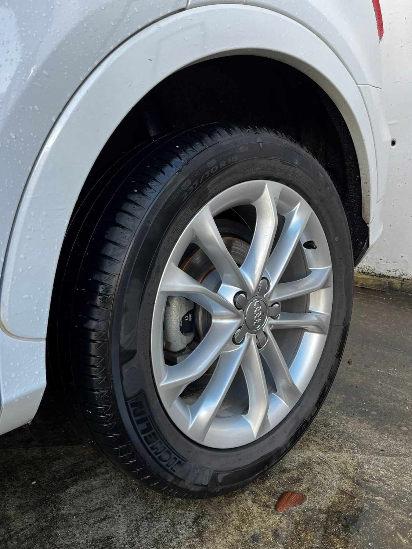 AUDI Q3 2.0 TDi Sport 