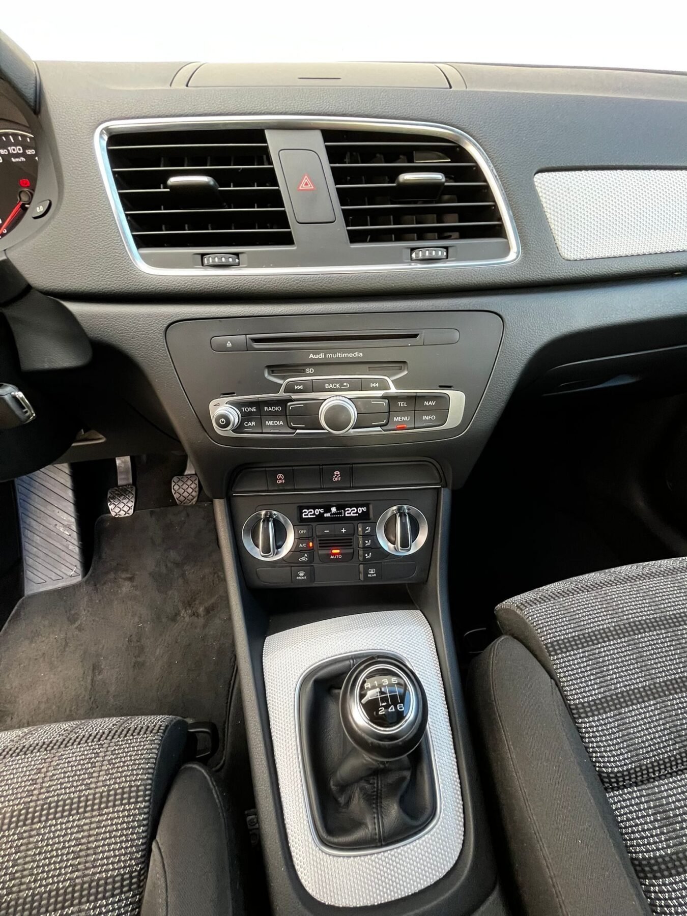 AUDI Q3 2.0 TDi Sport 