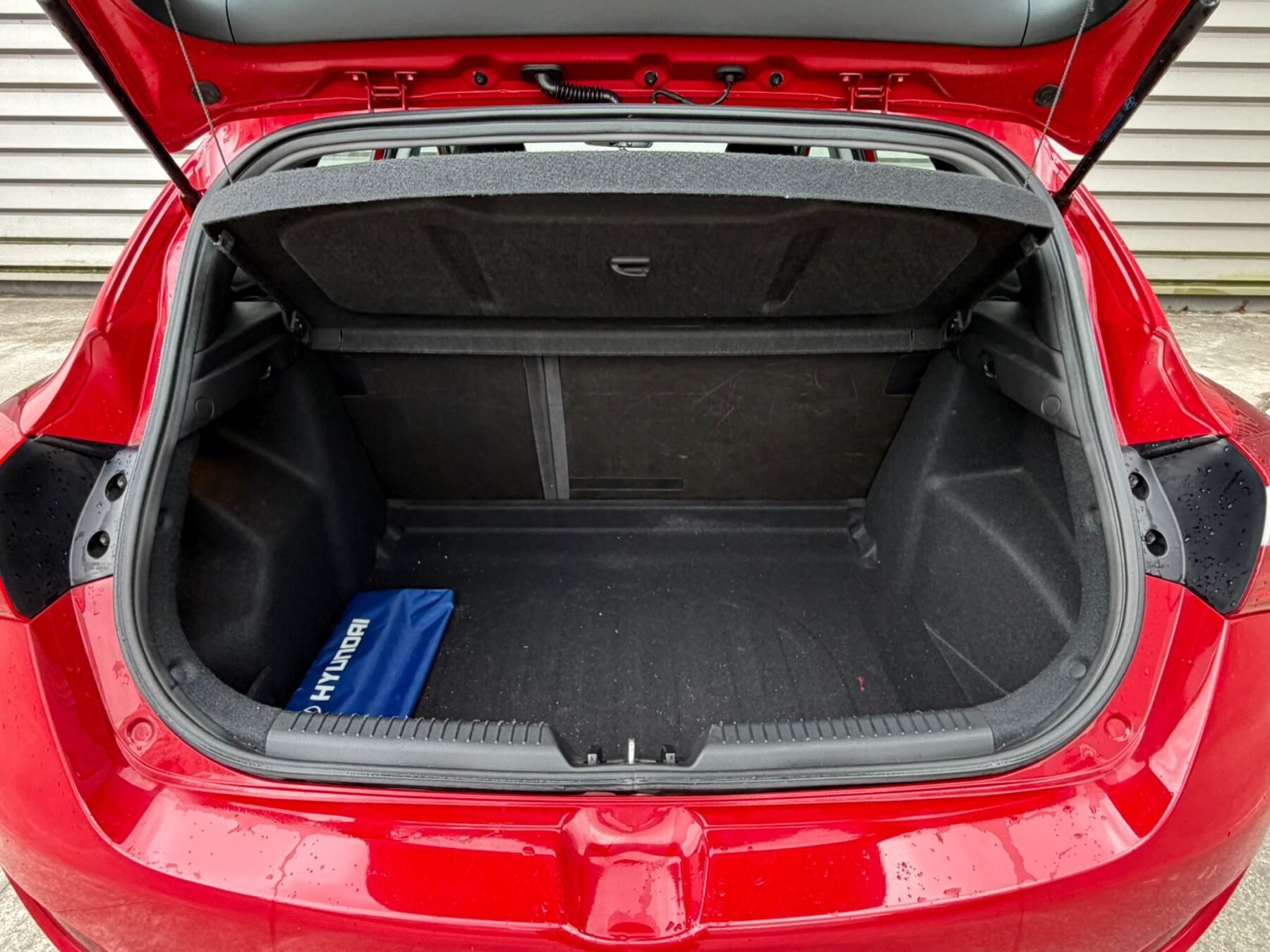 HYUNDAI i30 1.4 City S