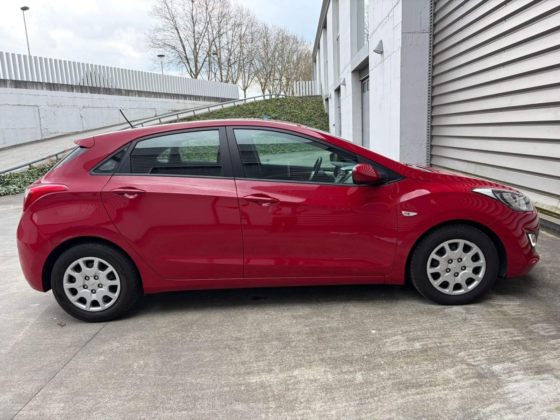 HYUNDAI i30 1.4 City S