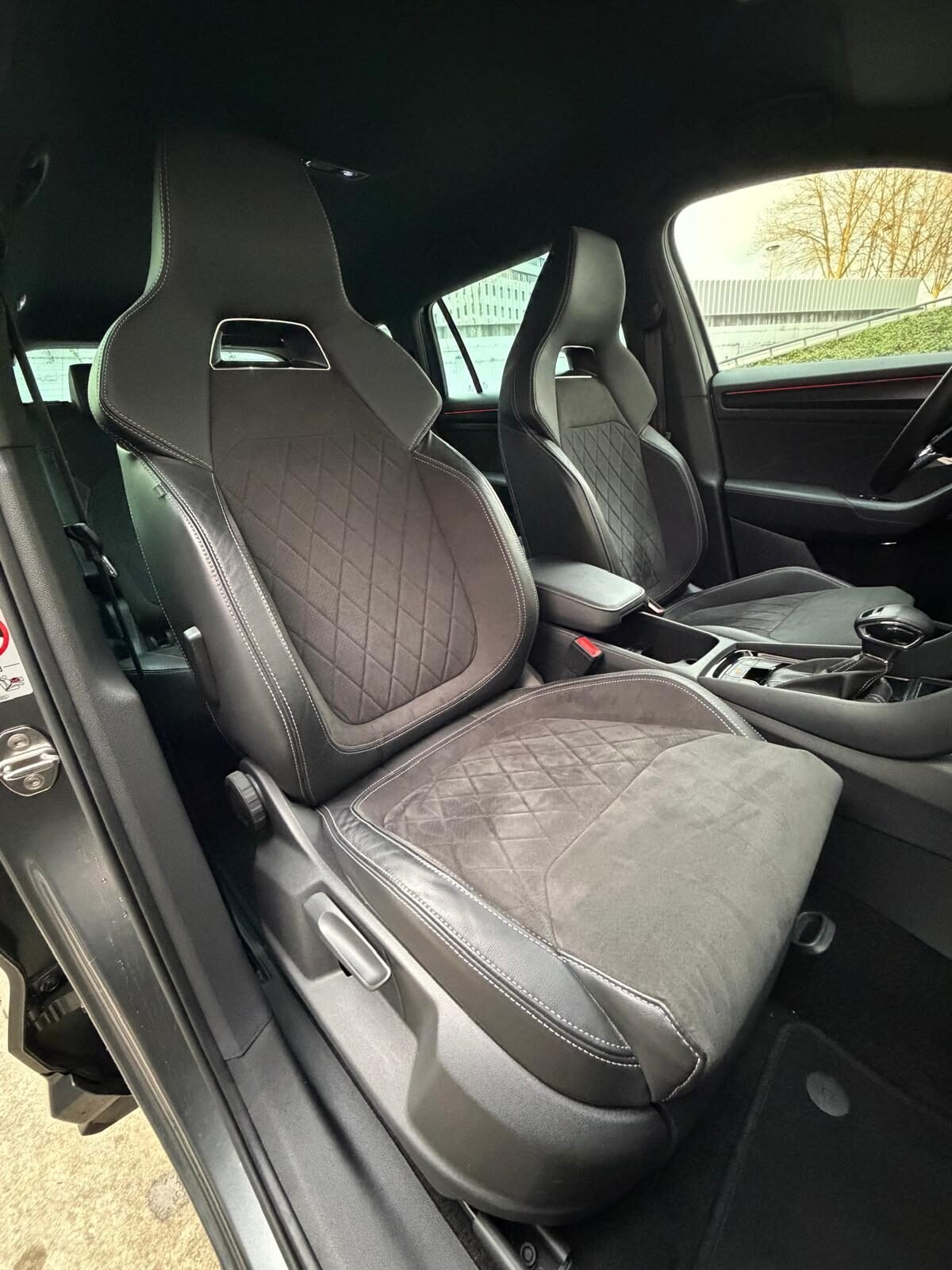 SKODA Kodiaq 2.0 TDi Sportline DSG 4X2