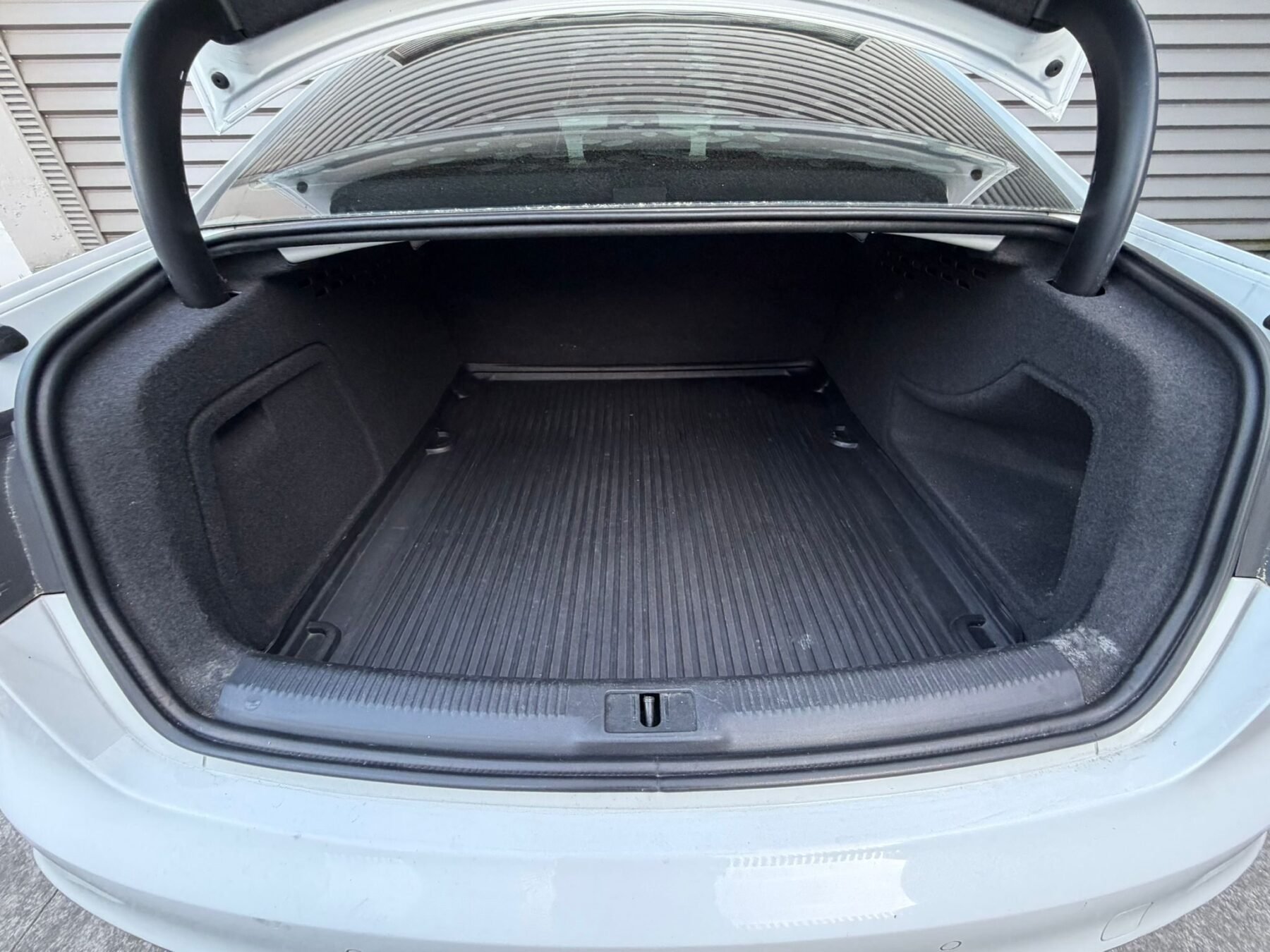 AUDI A4 2.0 TDi S-Line Edition