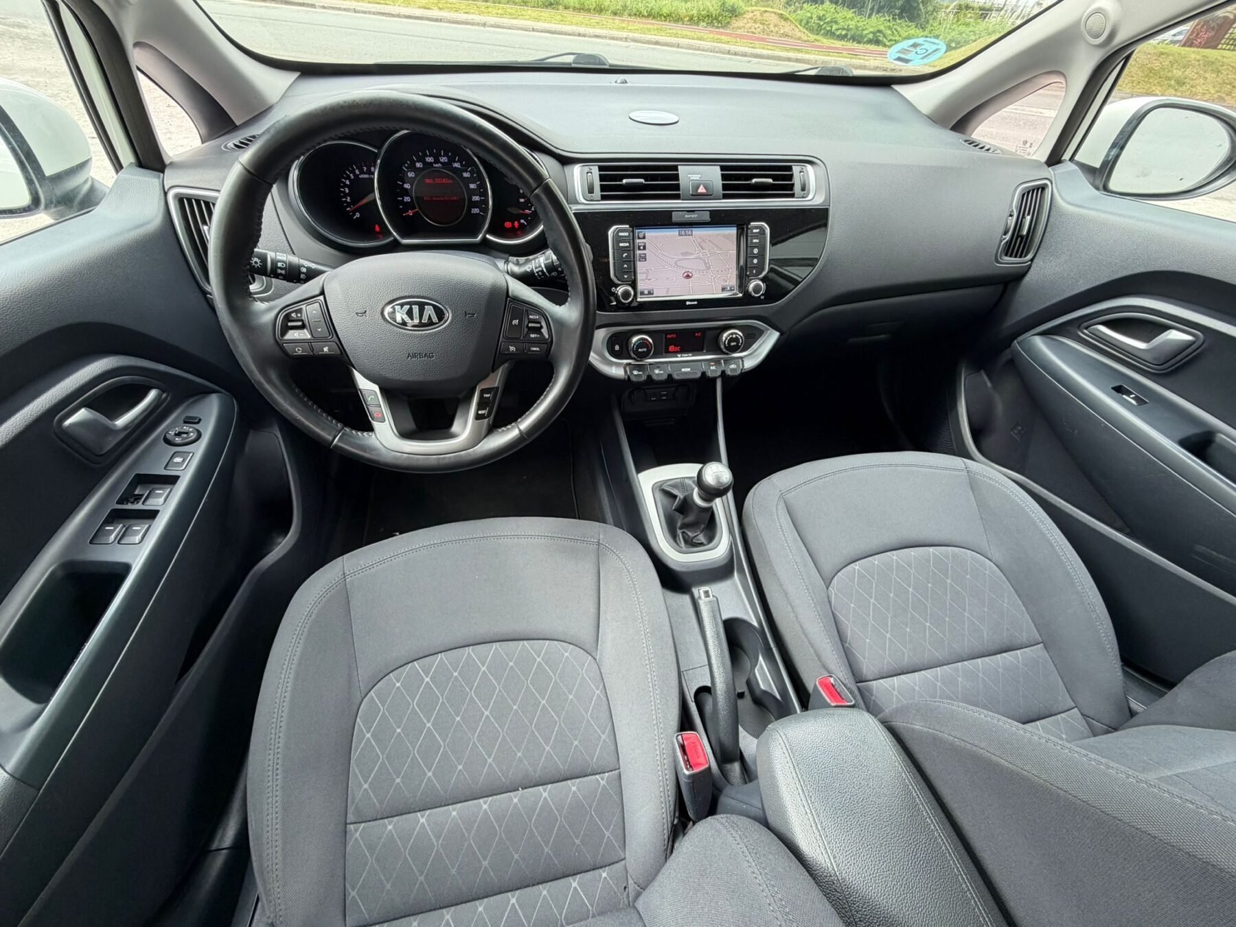 KIA Rio 1.2 X-Tech