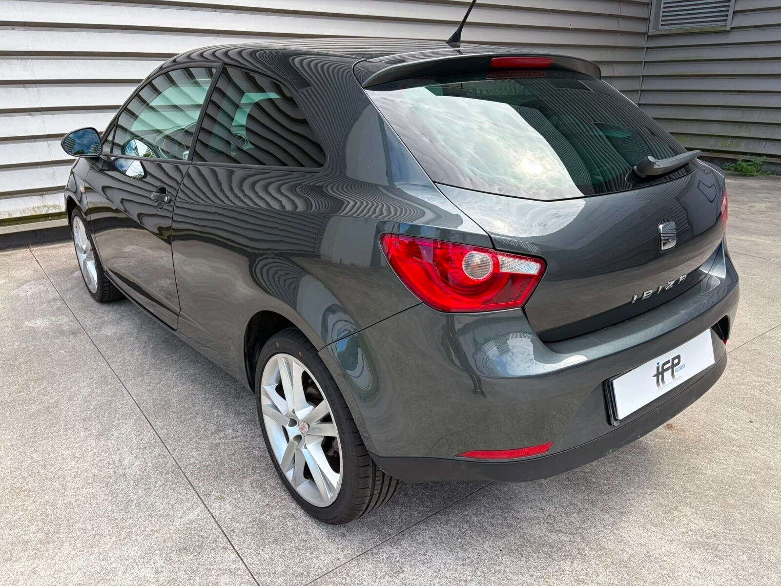 SEAT IBIZA 1.4 16V SPORT