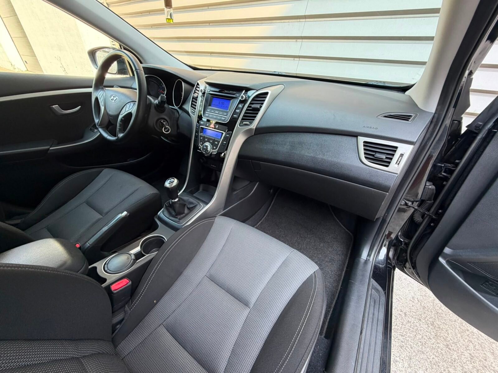HYUNDAI 1.6 CRDi SLE