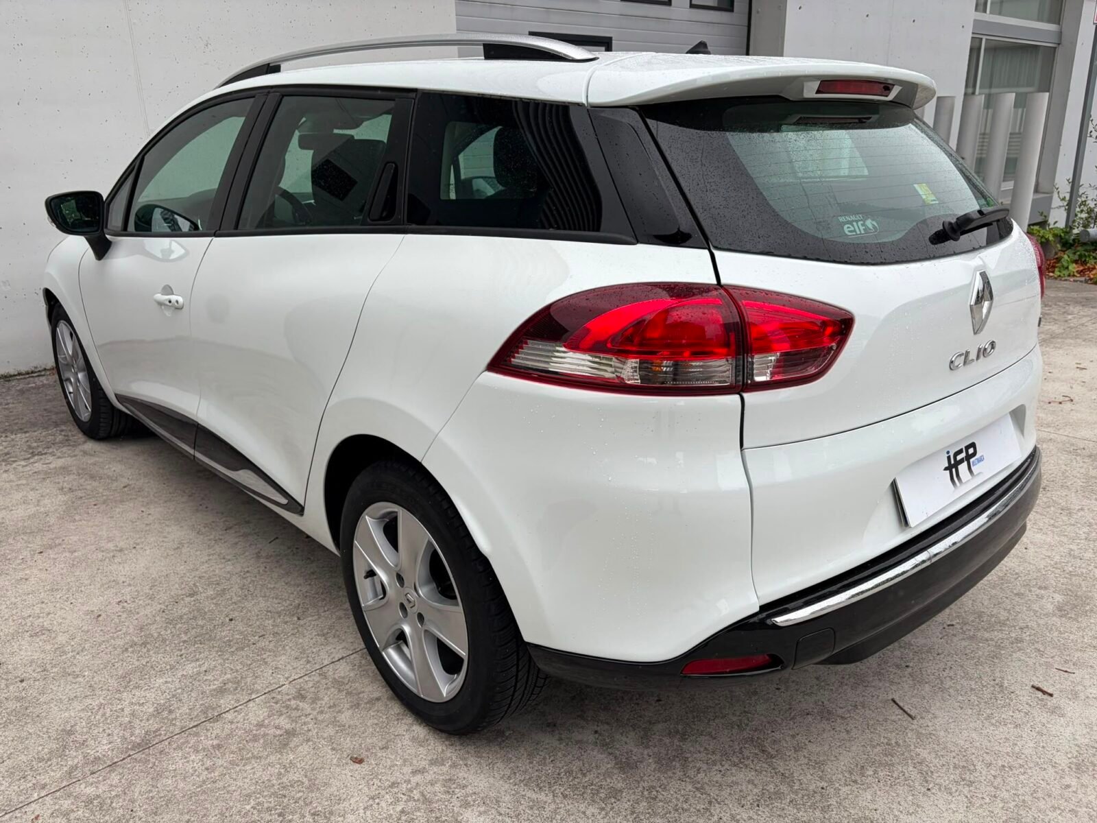 RENAULT CLIO IV SPORT TOURER 0.9 TCe Dynamique