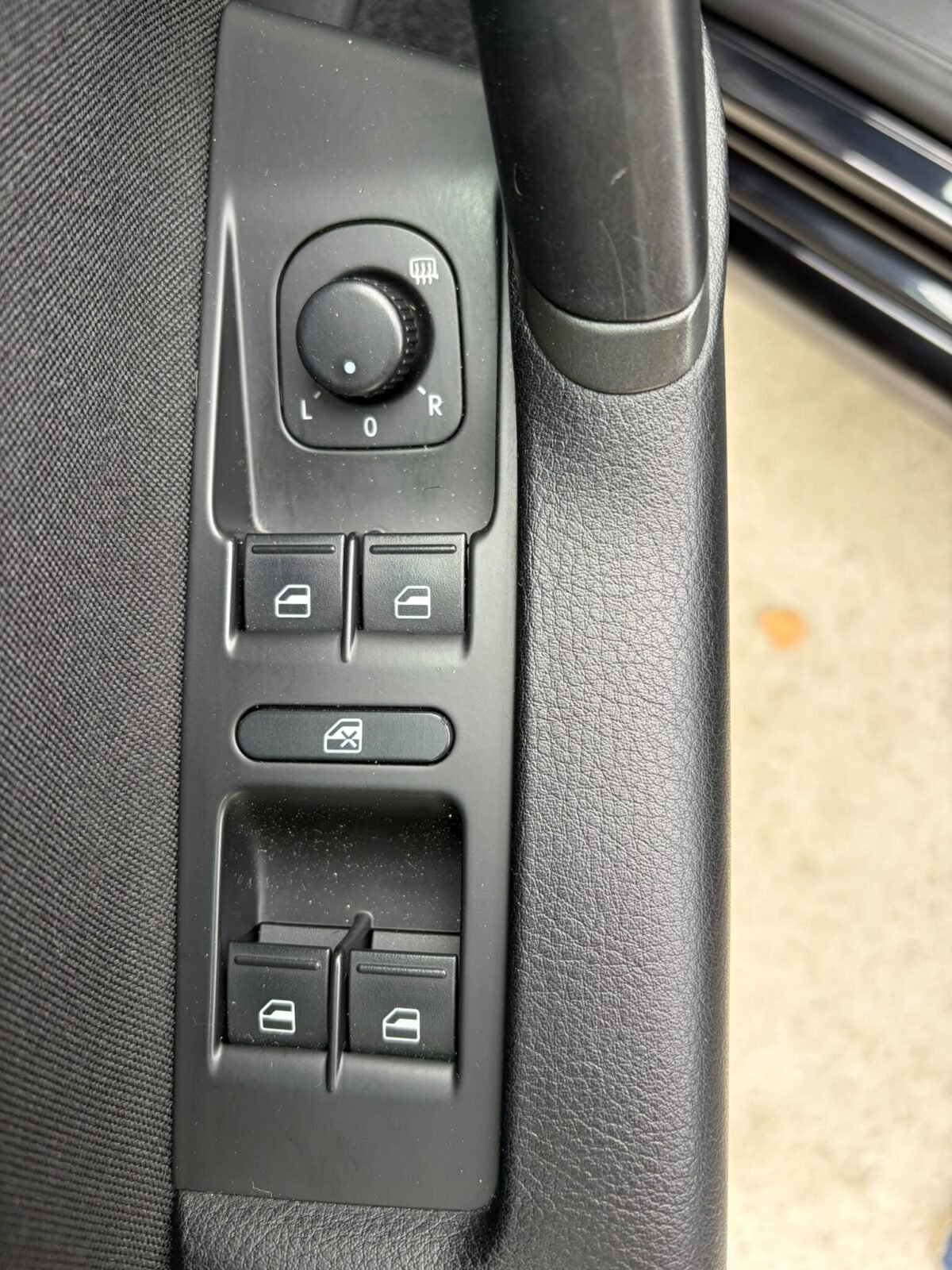 VOLKSWAGEN PASSAT VARIANT 2.0 TDi DSG Advance