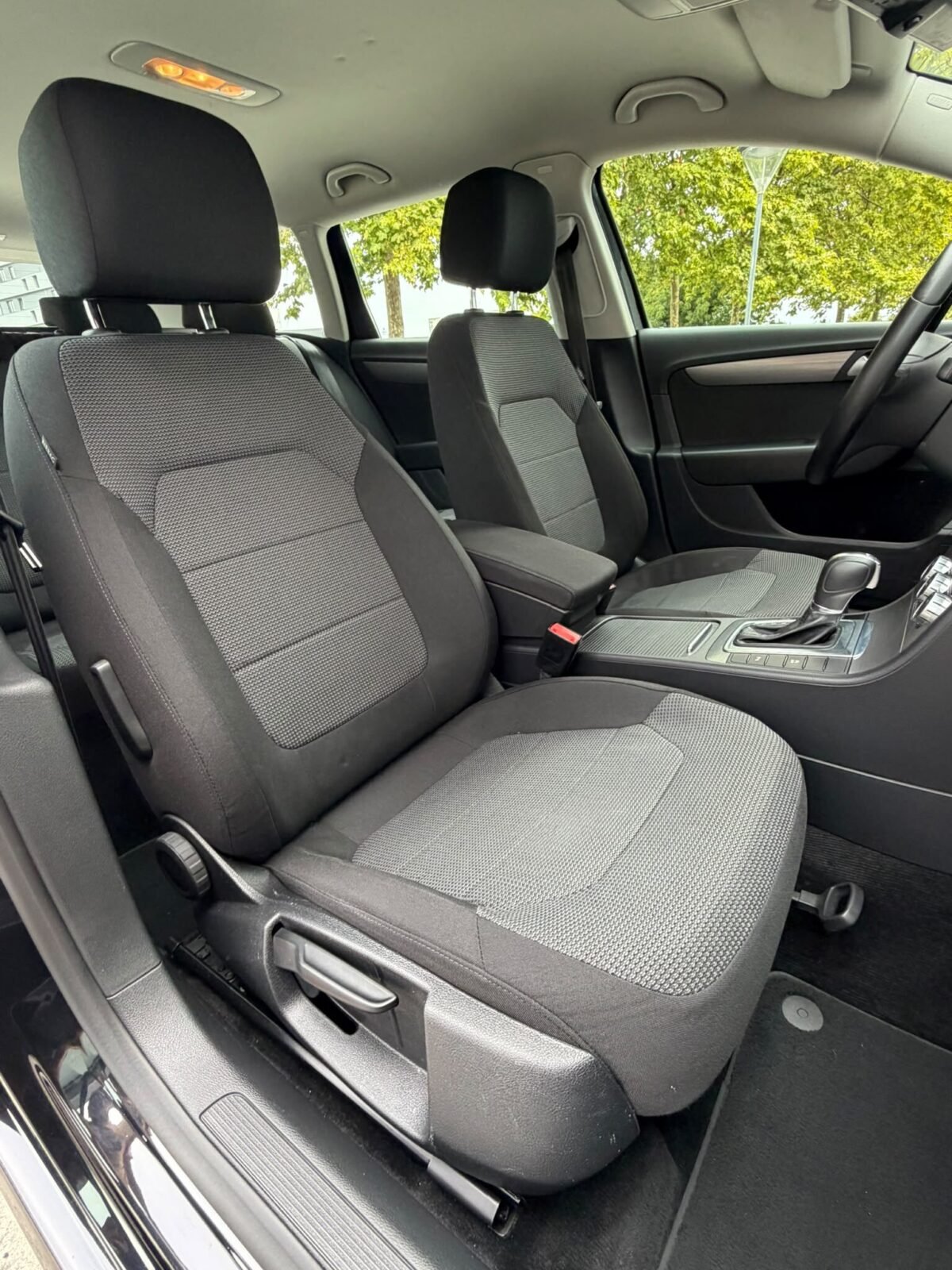 VOLKSWAGEN PASSAT VARIANT 2.0 TDi DSG Advance