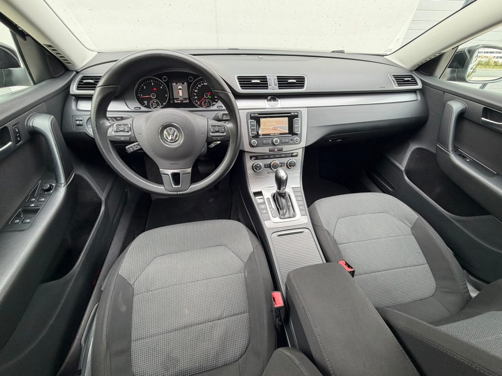VOLKSWAGEN PASSAT VARIANT 2.0 TDi DSG Advance