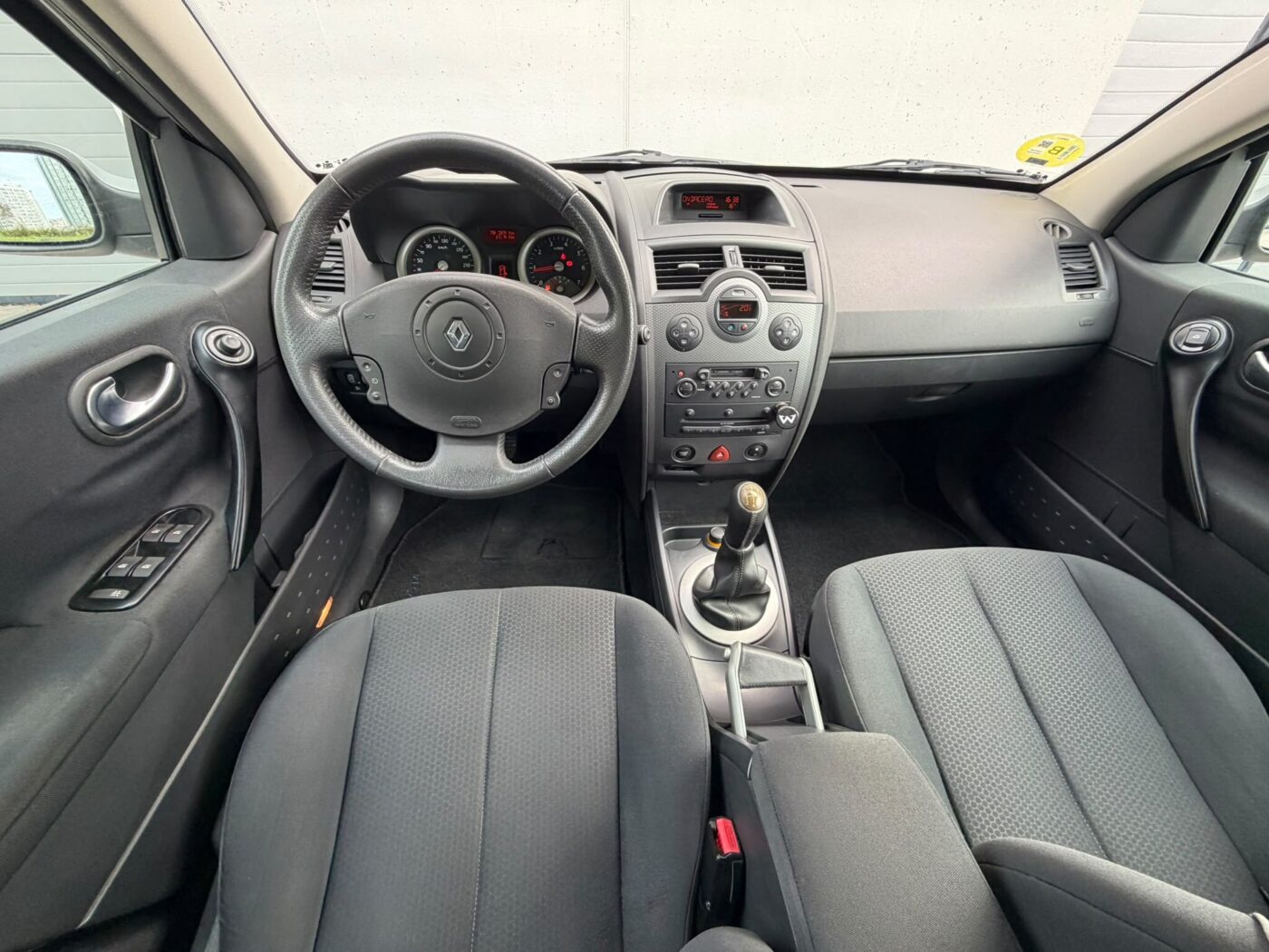 RENAULT Megane 1.6 16V Luxe Dynamique